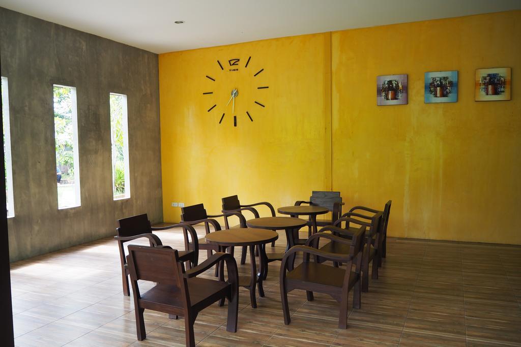 Phanom Sarakham Rimmueng Resort מראה חיצוני תמונה